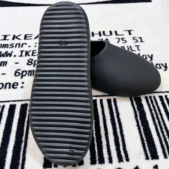 Yeezy Rubber Slip On Shoes - Black Size 10us. - Picture 7 of 8